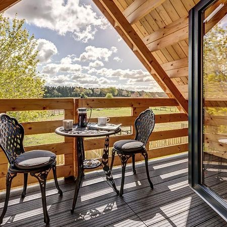 Buttercup Lodge Benson Exterior photo